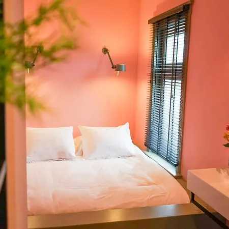 La Vida Hotel